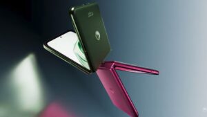 Motorola Razr 50 Ultra Flip Phone